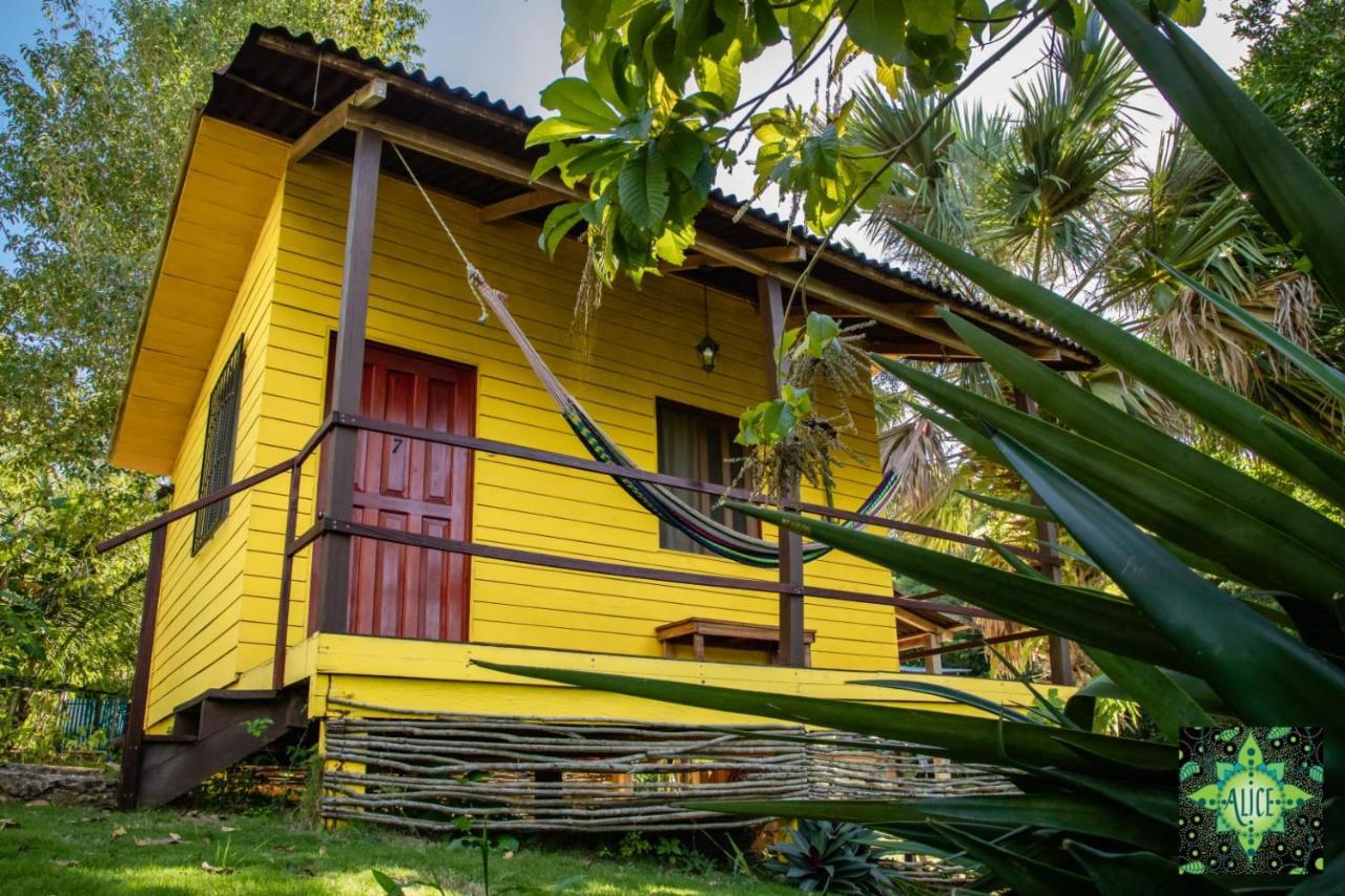 Alice Guesthouse El Remate Exterior foto
